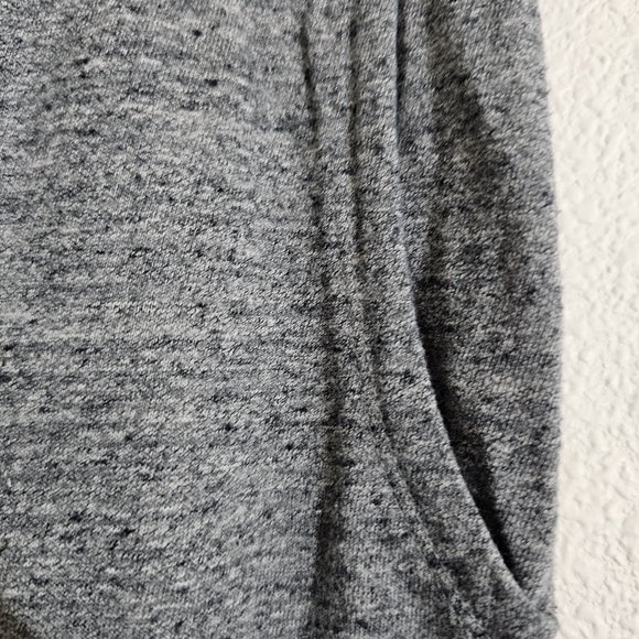 Nike Charcoal Gray Capri Sweatpants - Picture 6 of 7